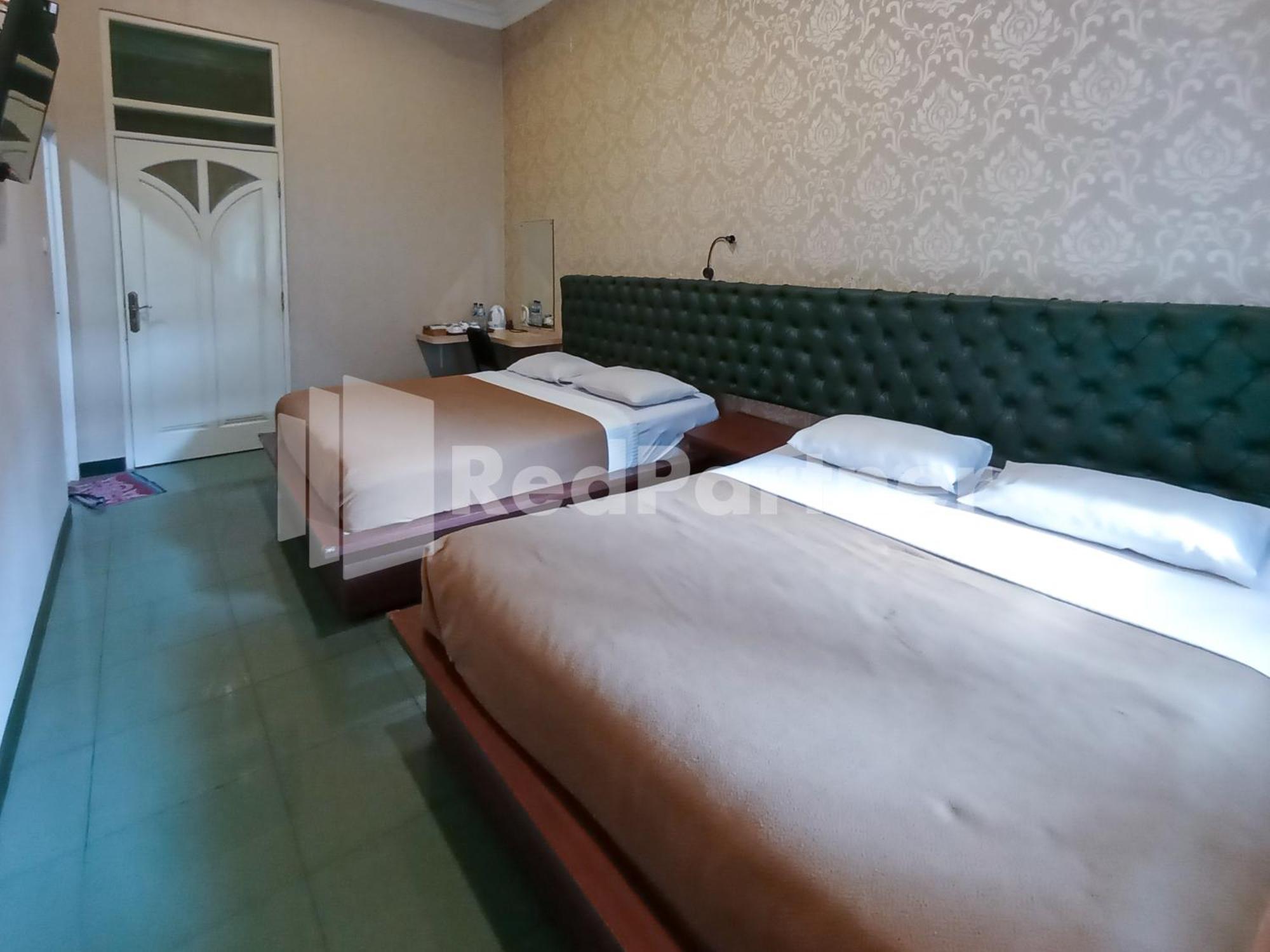 Nillo Hotel Kebumen Mitra Reddoorz المظهر الخارجي الصورة