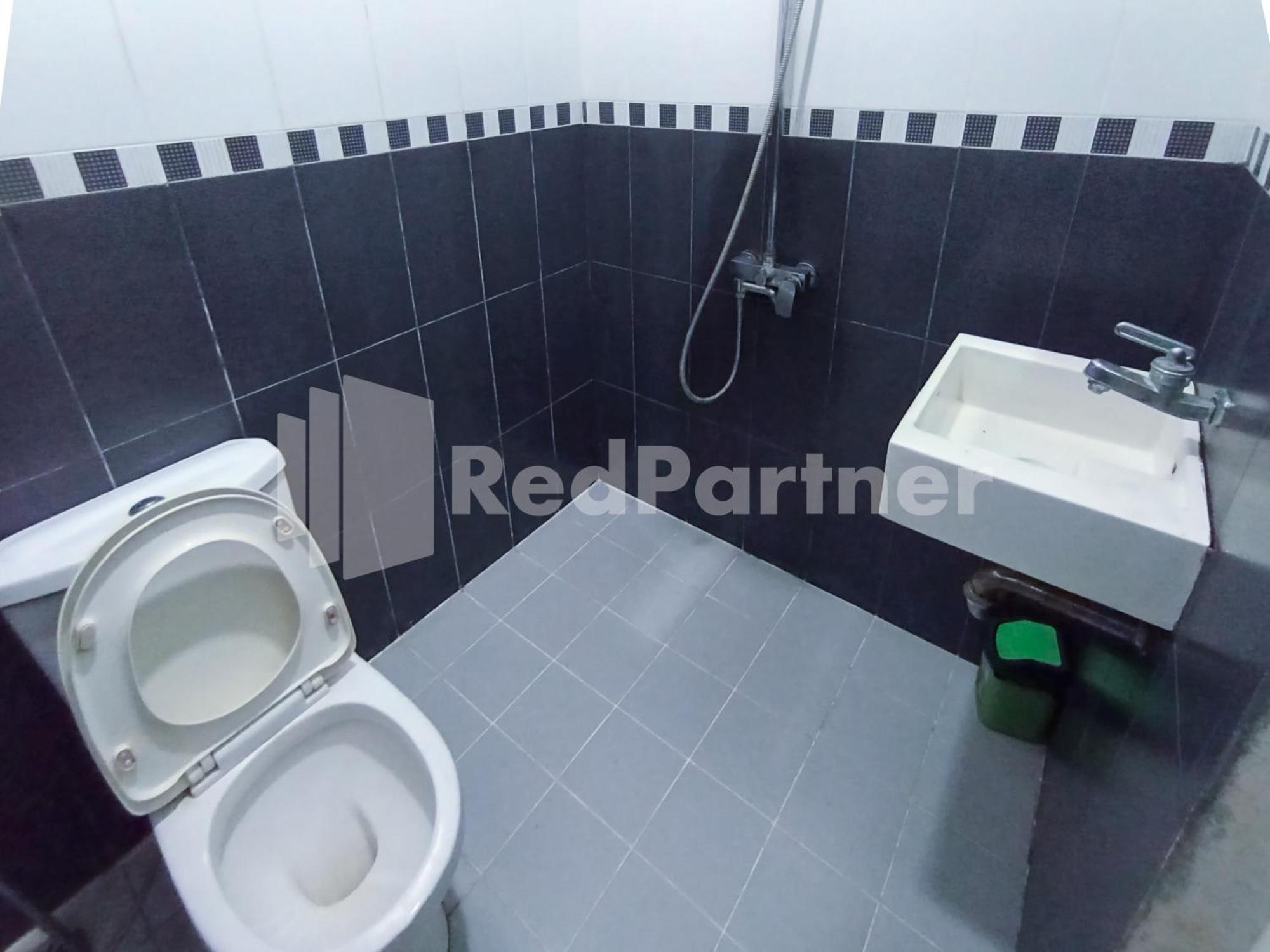 Nillo Hotel Kebumen Mitra Reddoorz المظهر الخارجي الصورة
