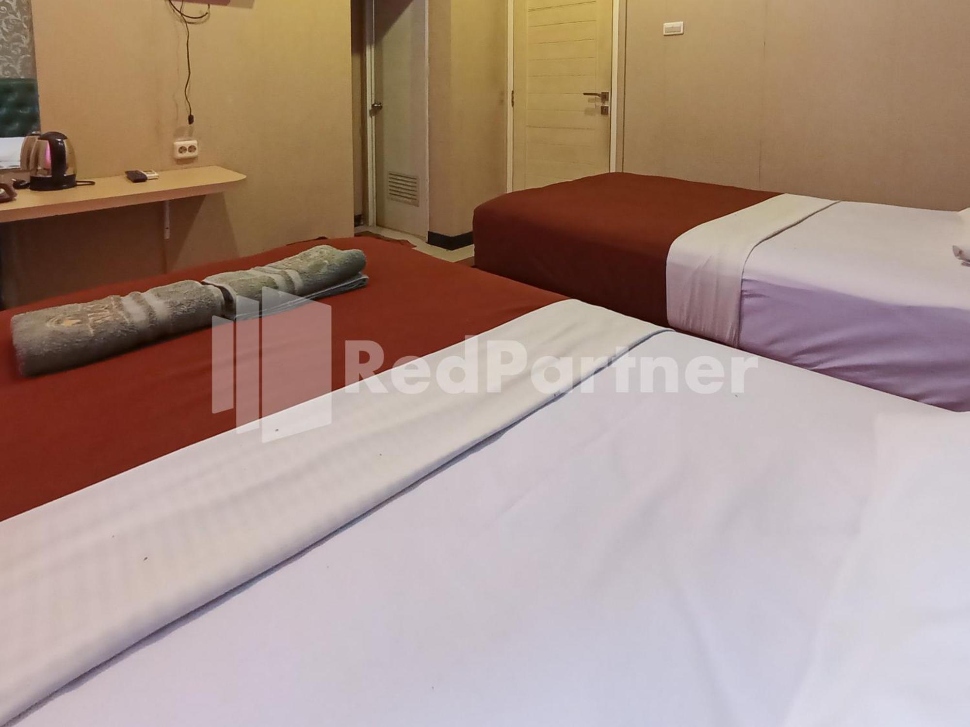 Nillo Hotel Kebumen Mitra Reddoorz المظهر الخارجي الصورة